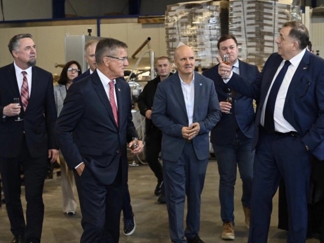 Dodik: Ručak za Flinom, Mandićem, vladikom Savom prilika za razgovor o globalnim izazovima