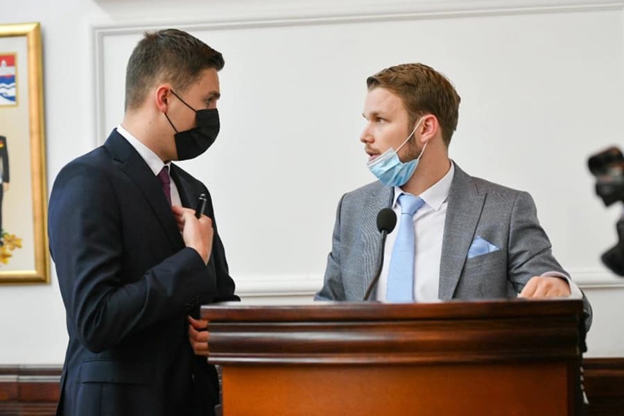 Dogovorili se Stanivuković i Ilić: Odbornici većine će predložiti projekte koje će biti finansirani iz emisije obveznica