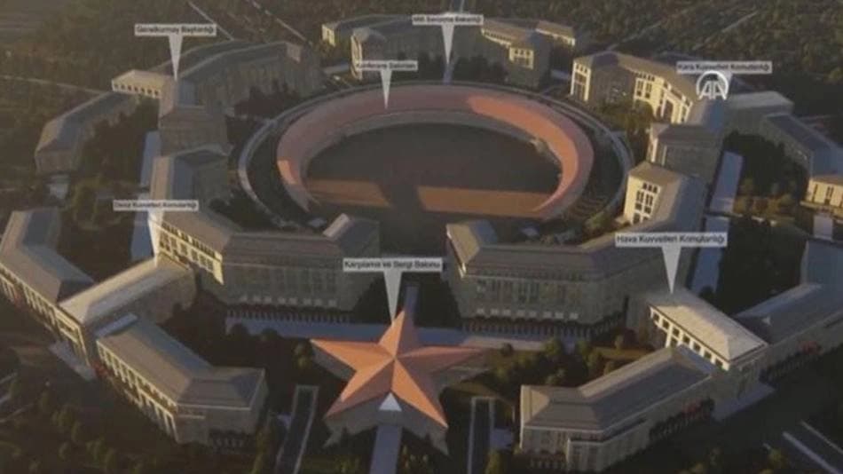 Erdogan najavio izgradnju zgrade “turskog Pentagona” u obliku polumjeseca i zvijezde