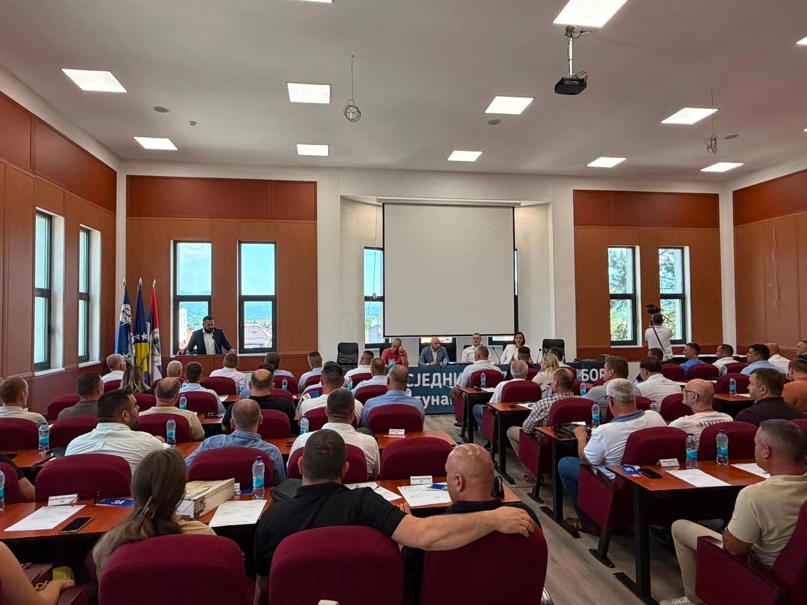 Glavni odbor Ujedinjene Srpske u Bratuncu: Usvojene kandidatske liste i definisani naredni koraci