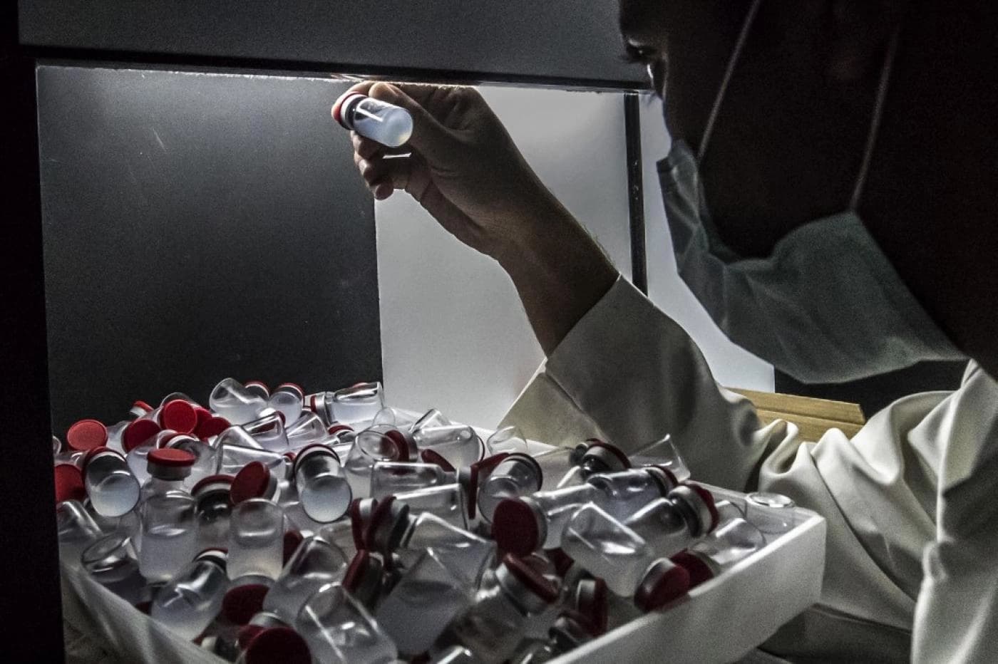 Hiljade neiskorištenih vakcina pronađeno u kanalu