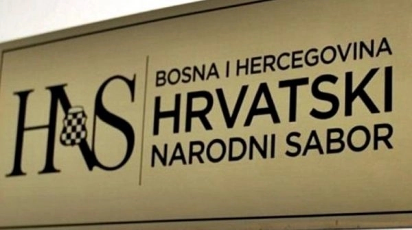 Hrvatski narodni sabor zabrinut: Konaković privatizuje stavove Ministarstva inostranih poslova