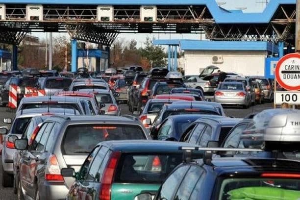 Jutros gužve na pojednim graničnim prijelazima na izlazu iz BiH