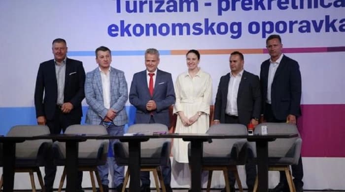 Karić i Ćosić potpisali Memorandum o izgradnji biciklističke staze Sarajevo-Pale