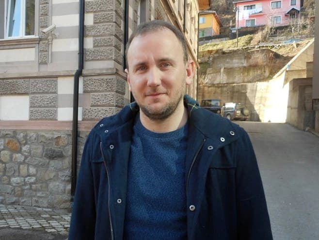 Kojić: Pogodnosti za Elfetu Veseli pokazuju da BiH nema budućnost