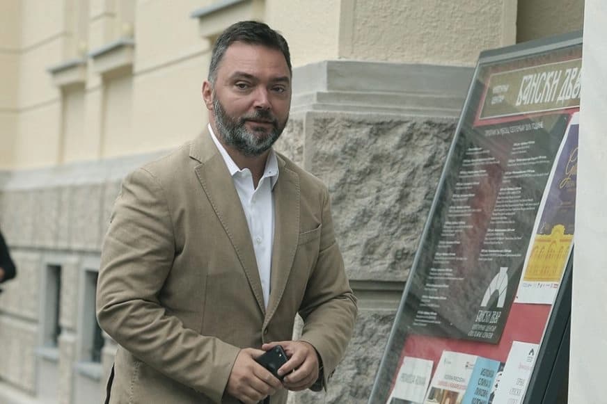 Košarac: Bošnjaci da odluče s kim će razgovarati – sa Srbima i Hrvatima ili sa strancima