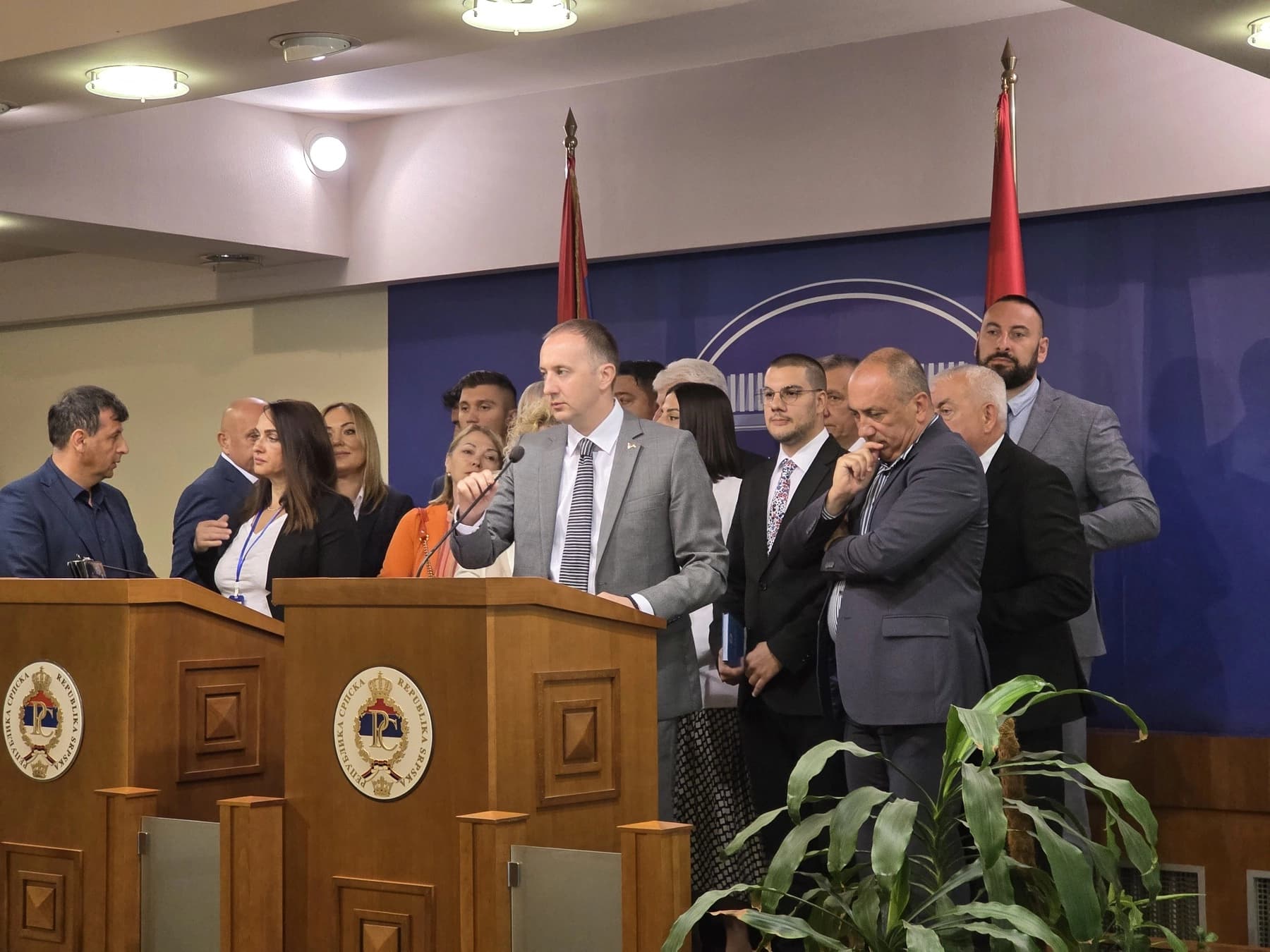 Krhko jedinstvo opozicije: Vukanović odbija nove sastanke sa Trivićevom i Stanivukovićem