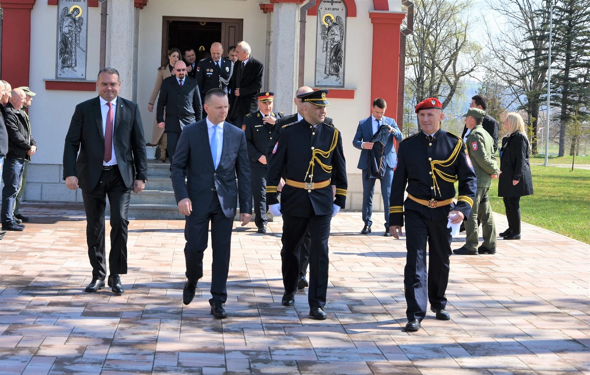 Lukač rekao da je policija spremna i obučena: Može da se nosi sa svim zadacima i izazovima