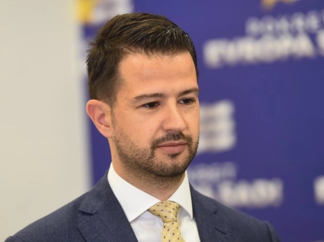 Milatović: Dobri odnosi sa Hrvatskom ne znače obavezno prisustvo na obilježavanju “Oluje”