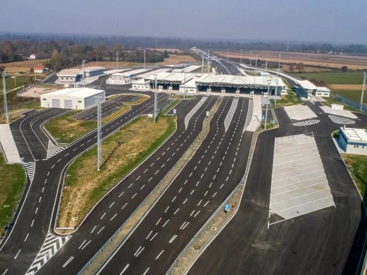 Ministarstvo bezbjednosti donijelo rješenje o preusmjeravanju saobraćaja preko novog mosta u Gradišci