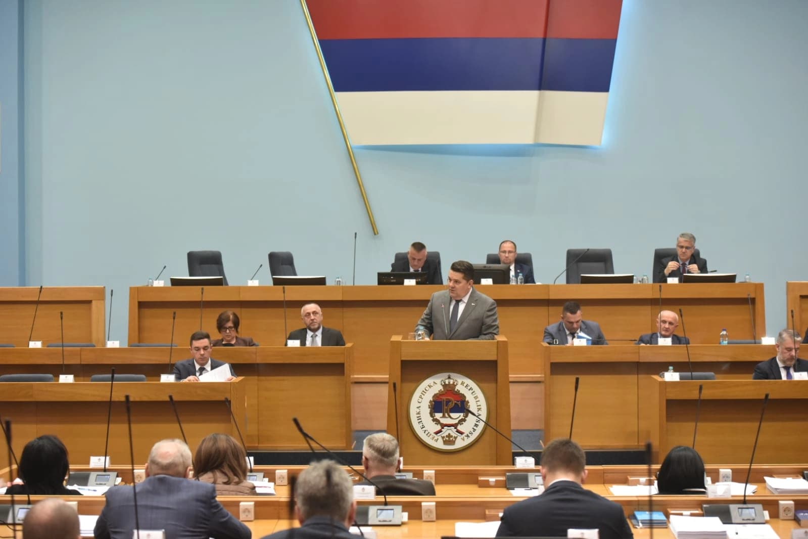 NSRS usvojila Zaključke u vezi sa Informacijom o rušenju Ustava BiH – Sud izvršio državni udar