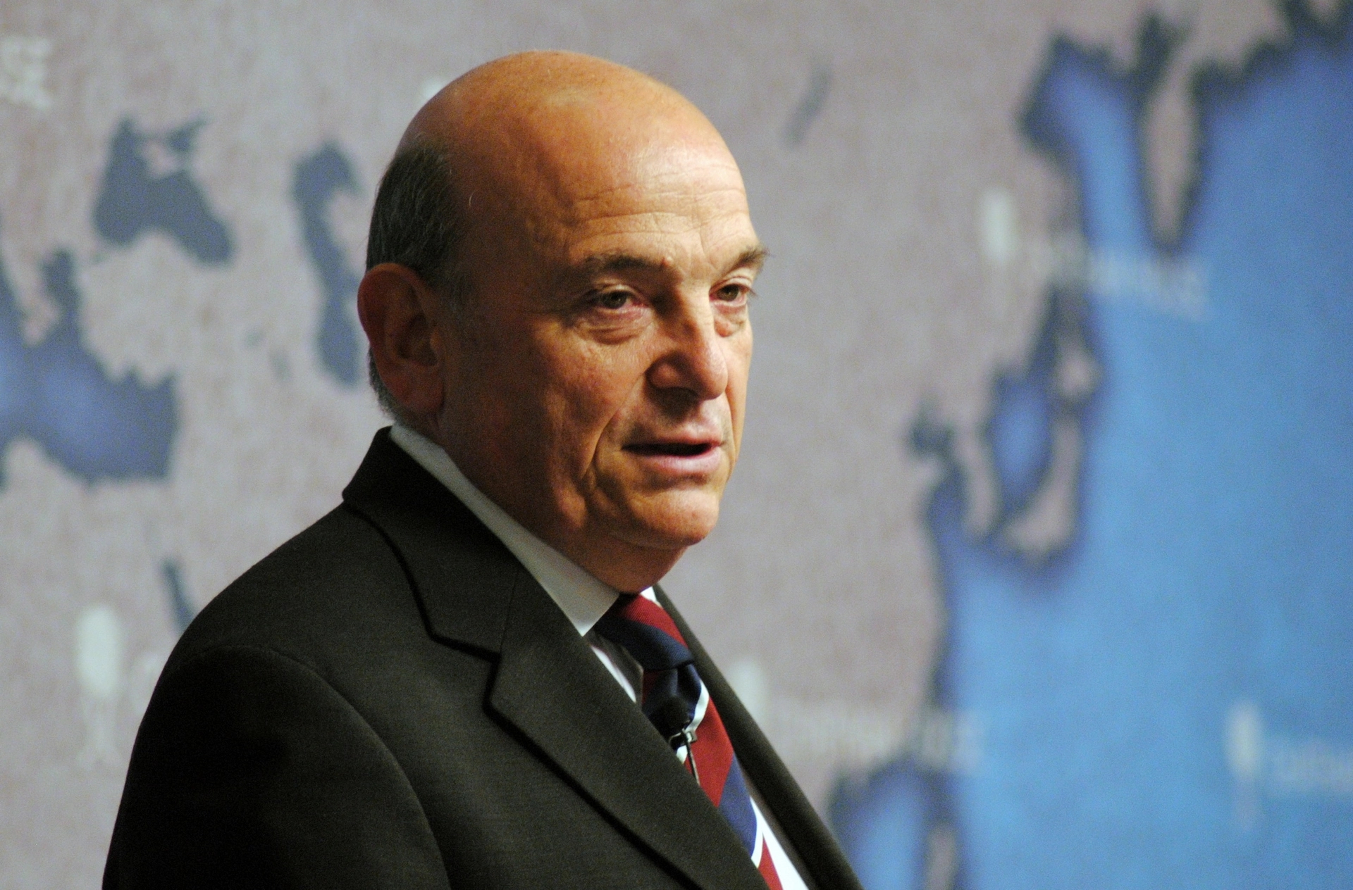 Oglasio se Stuart Peach: Sjajno je opet biti u Sarajevu, Britanija želi siguran Balkan