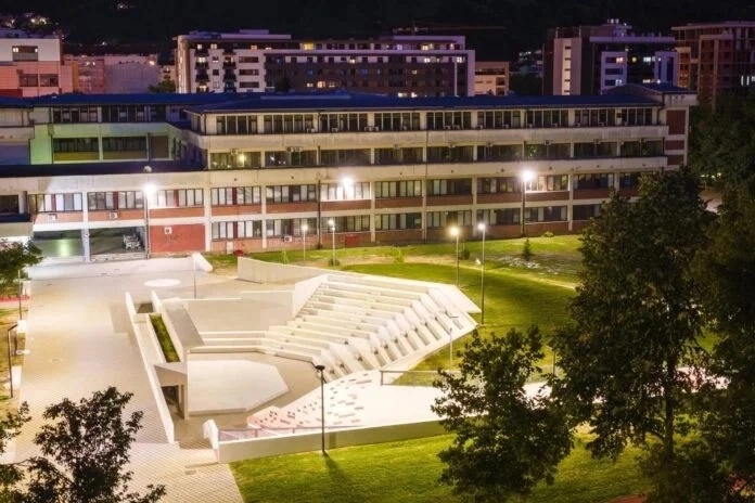 Otvoren amfiteatar kod Pravnog fakulteta