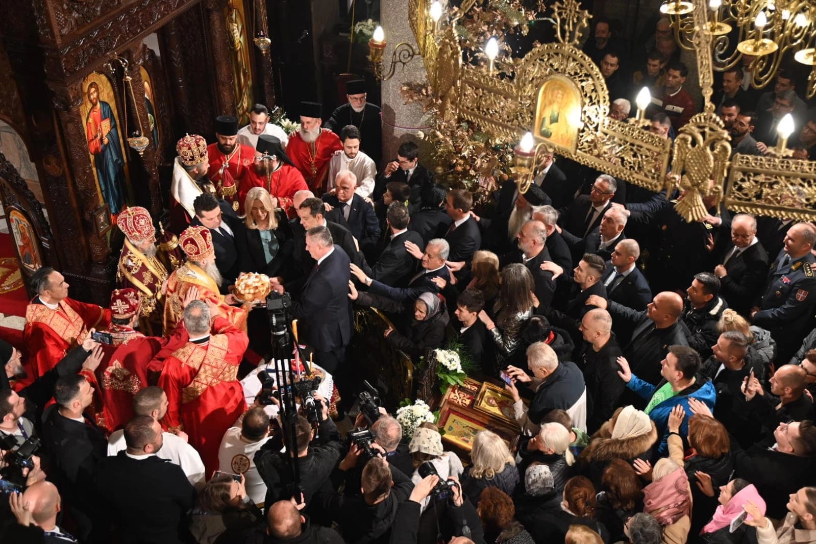 Patrijarh Porfirije: Naše ime i prezime jesu pravoslavni hrišćani i pravoslavna crkva