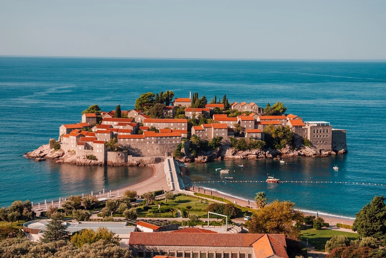 Ponovo možete na Sveti Stefan: Poznate cijene ulaznica i pravila za posjetioce