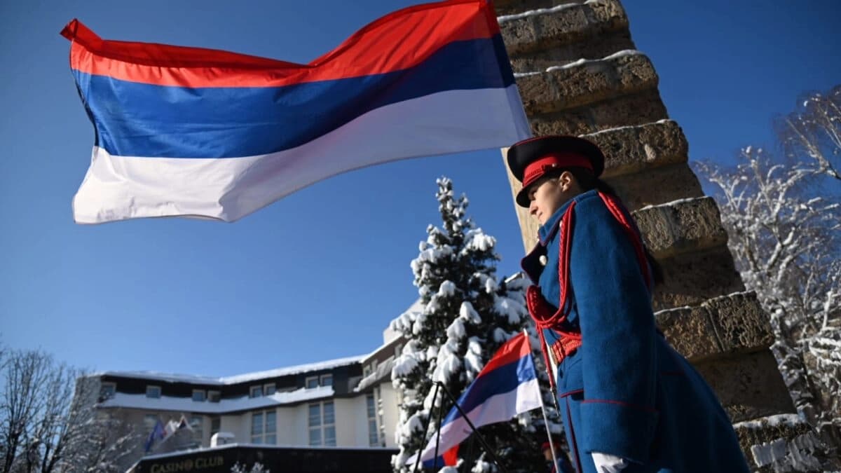 Povodom 9. januara – Dana Republike, u Banjaluci položeni vijenci i cvijeće kod spomenika poginulim borcima NOR-a