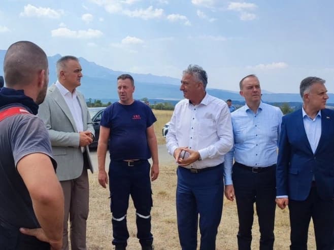 Premijer Srpske obišao požarište u selu Donja Bijenja kod Nevesinja