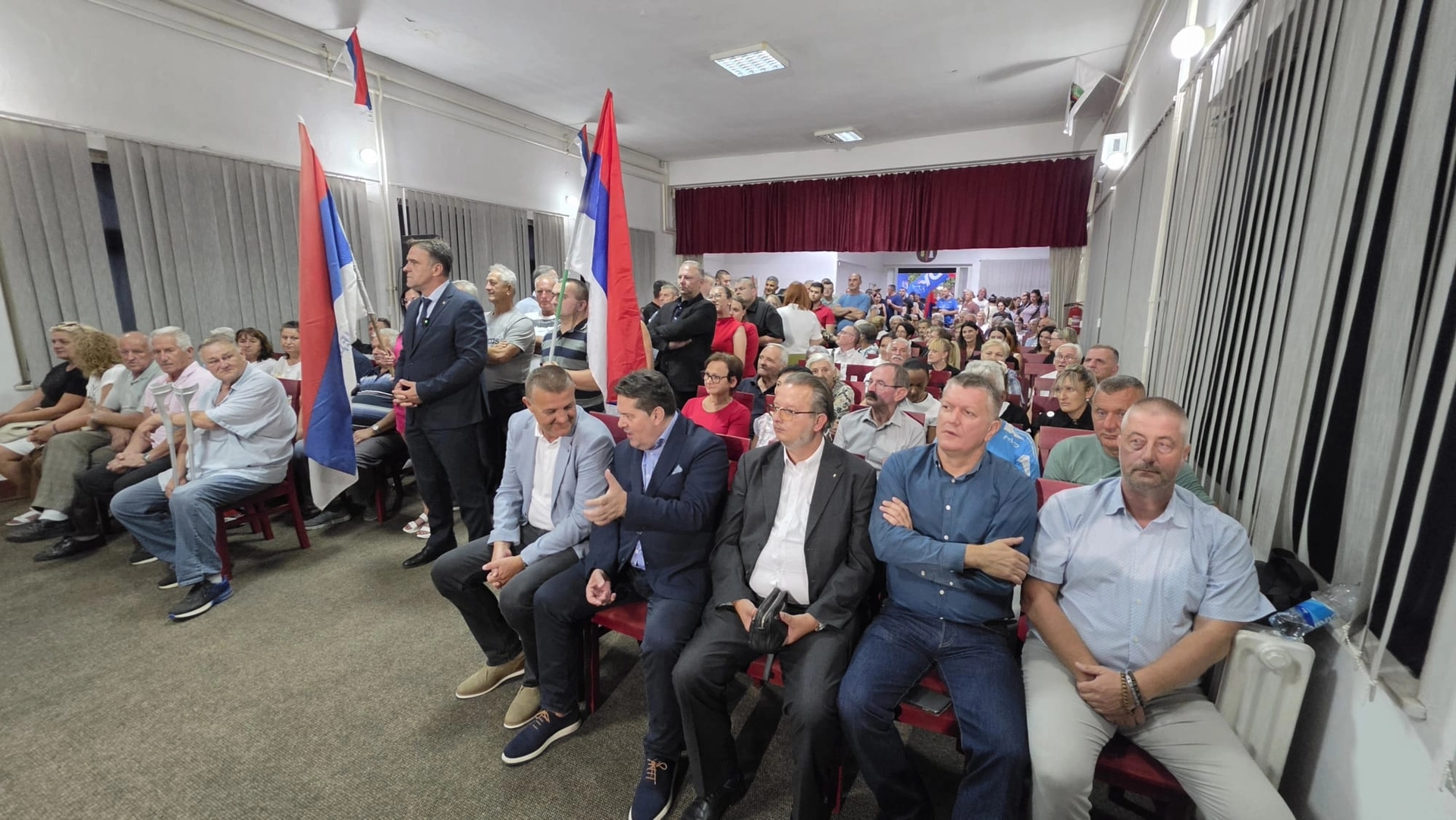 Prepuna sala Centra za kulturu: Svako ko prođe kroz Stanare vidi snagu Ujedinjene Srpske