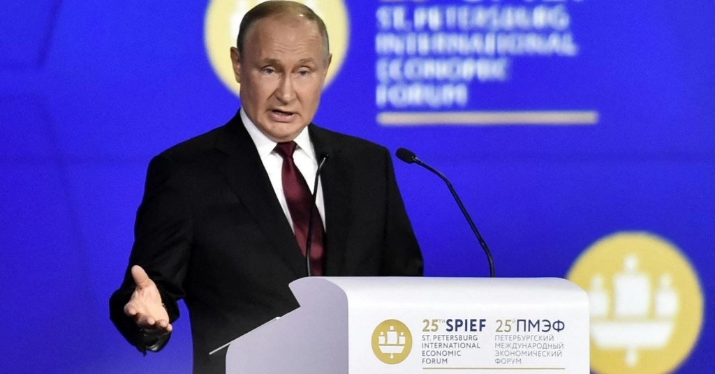 Putin: Ko je bombardovao Beograd? A Kosovo?