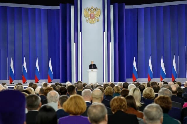 Putin: Sjetite se Jugoslavije Pogledajte Sveto pismo, oprosti im Bože