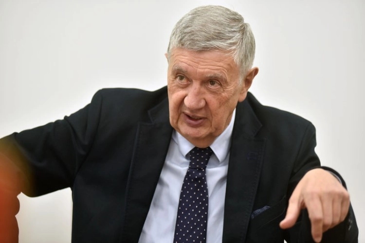 Radmanović: Šmit upao u zamku, sjednica zakazana mimo Poslovnika