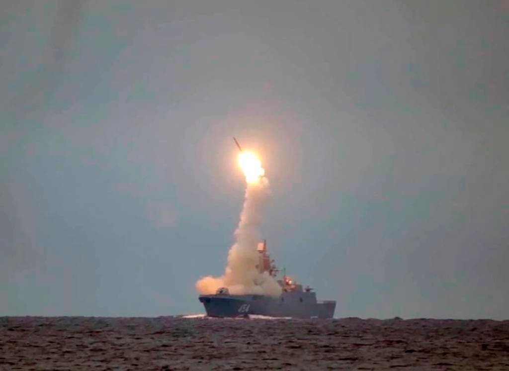 Ruska mornarica dobila novo oružje: Koliko je napredna hipersonična raketa “Cirkon”