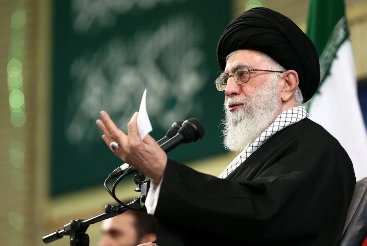 Sahranjen iranski ajatolah Ali Hamnei