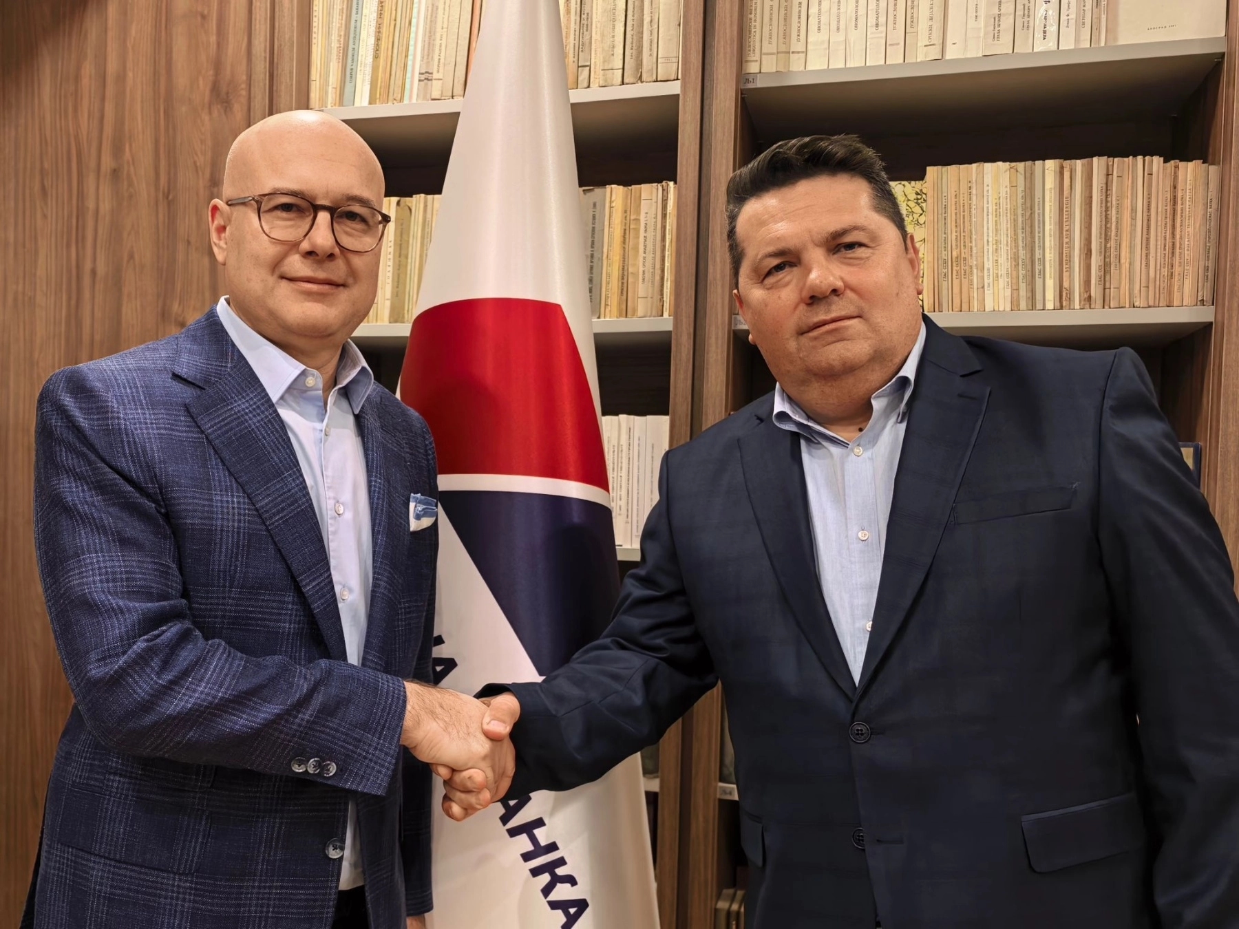 Sastanak Stevandića i Vučevića u Beogradu: Jačanje saradnje i zajednički projekti u fokusu