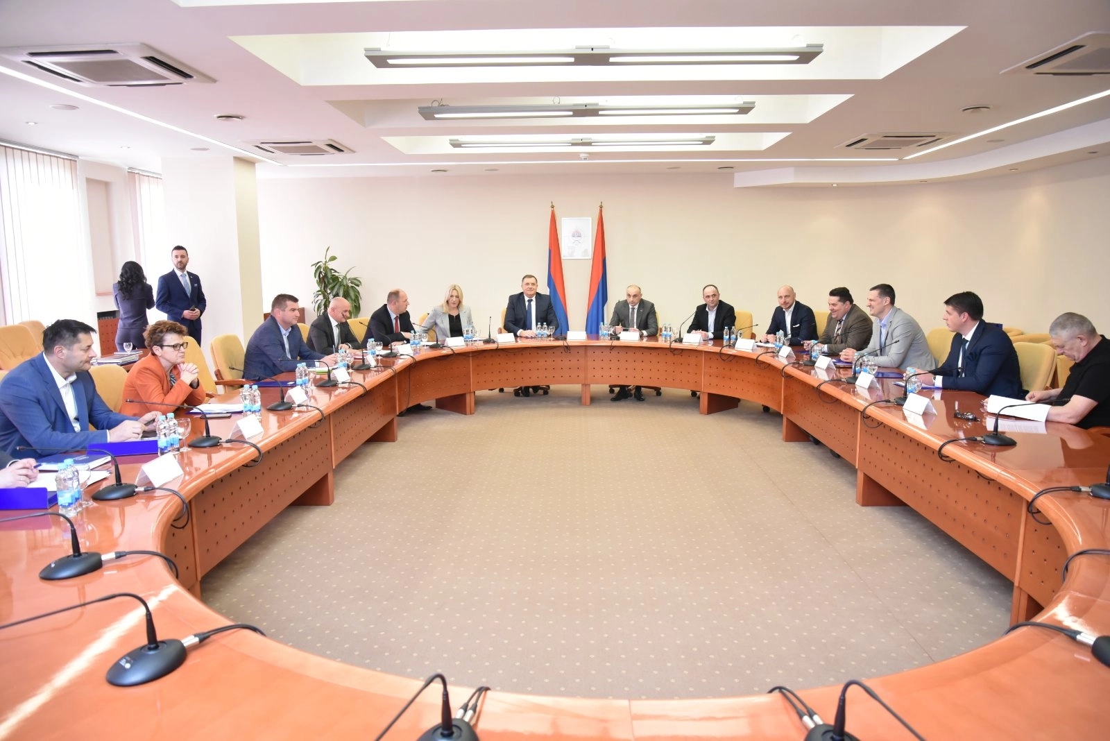 SNSD optužio koaliciju da ga koristi i krade ljude, partneri mu nisu ostali dužni