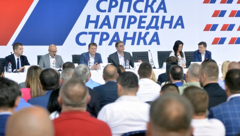 Srpska napredna stranka, 13 godina postojanja: Gde su ostale stranke u Srbiji bile za svoj trinaesti rođendan