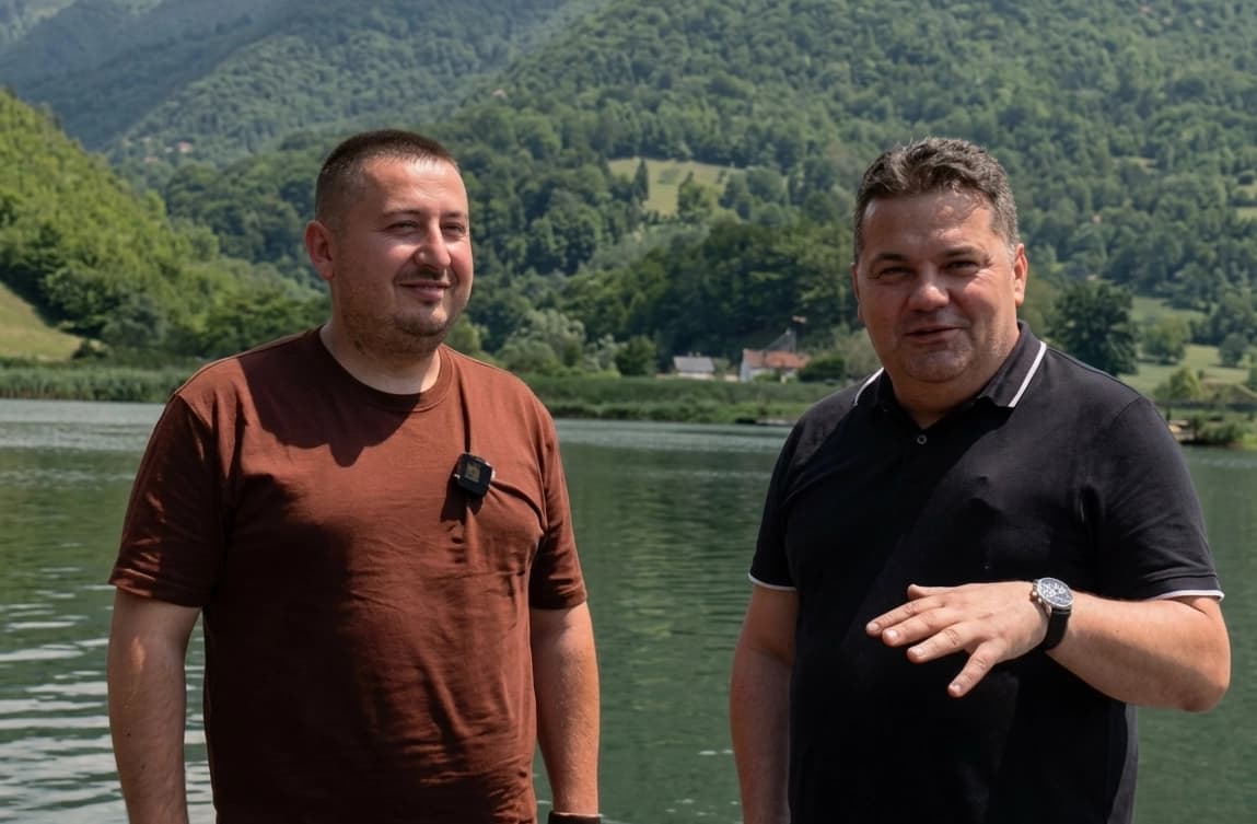 Stevandić nastavlja da podržava uspješne višečlane porodice: Priča iz Jezera o domaćinstvu, radu i ostanku u Republici Srpskoj