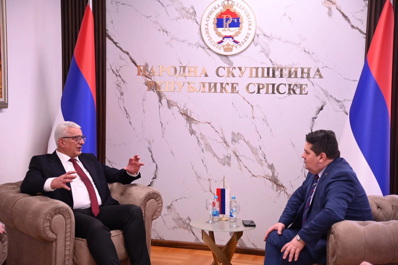 Stevandić pozvao Mandića da se obrati poslanicima Narodne skupštine Republike Srpske