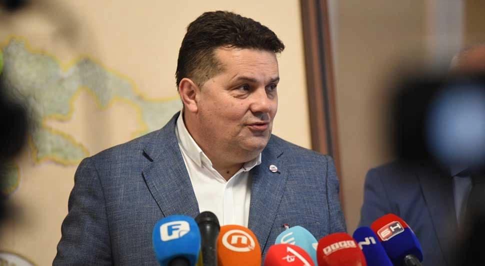 Stevandić: Ratnohuškačke izjave Bakira Izetbegovića – slika i prilika bošnjačke politike