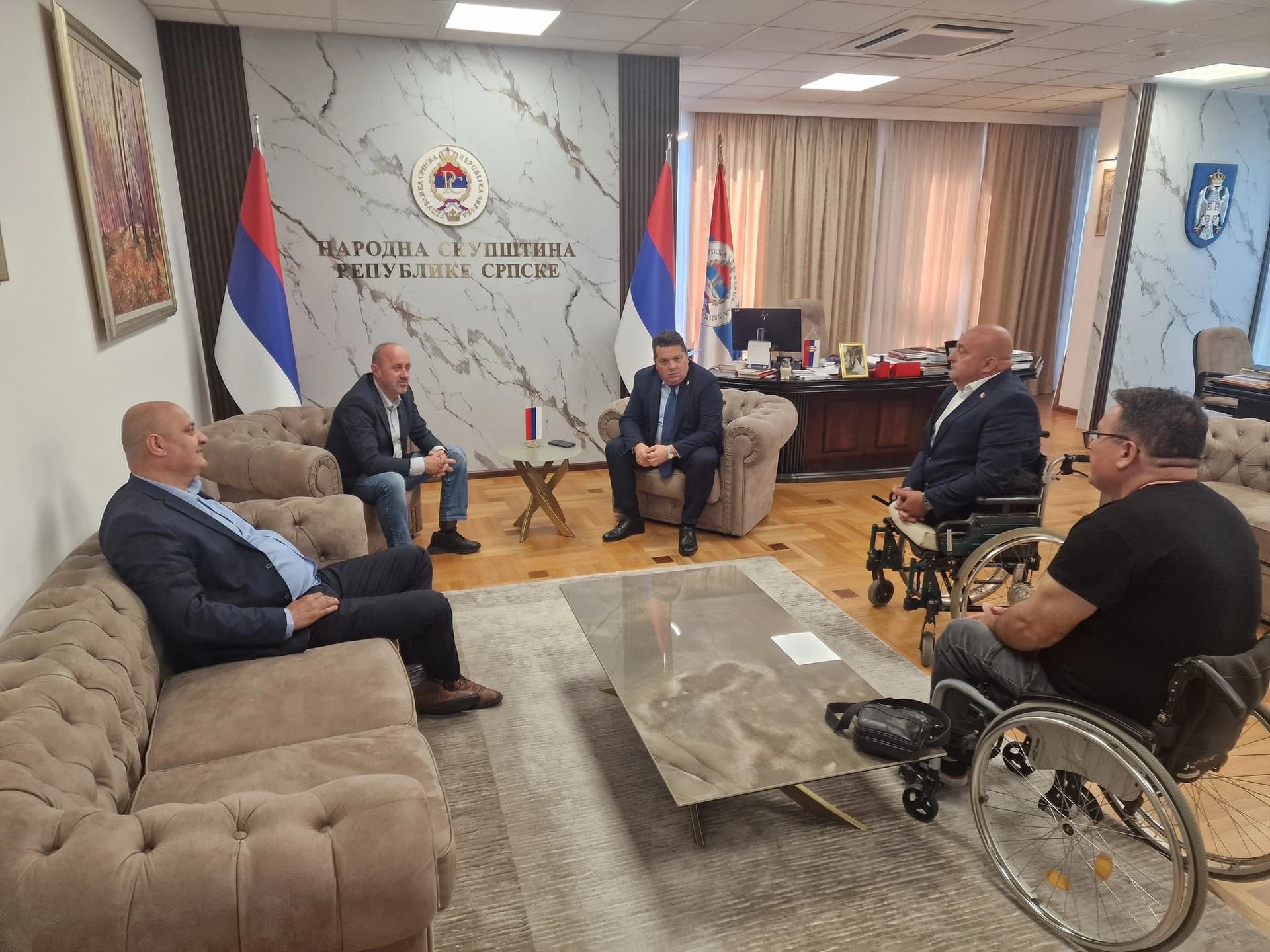 Stevandić sa predstavnicima UDAS-a: Problemi amputiraca rješavati kroz institucije