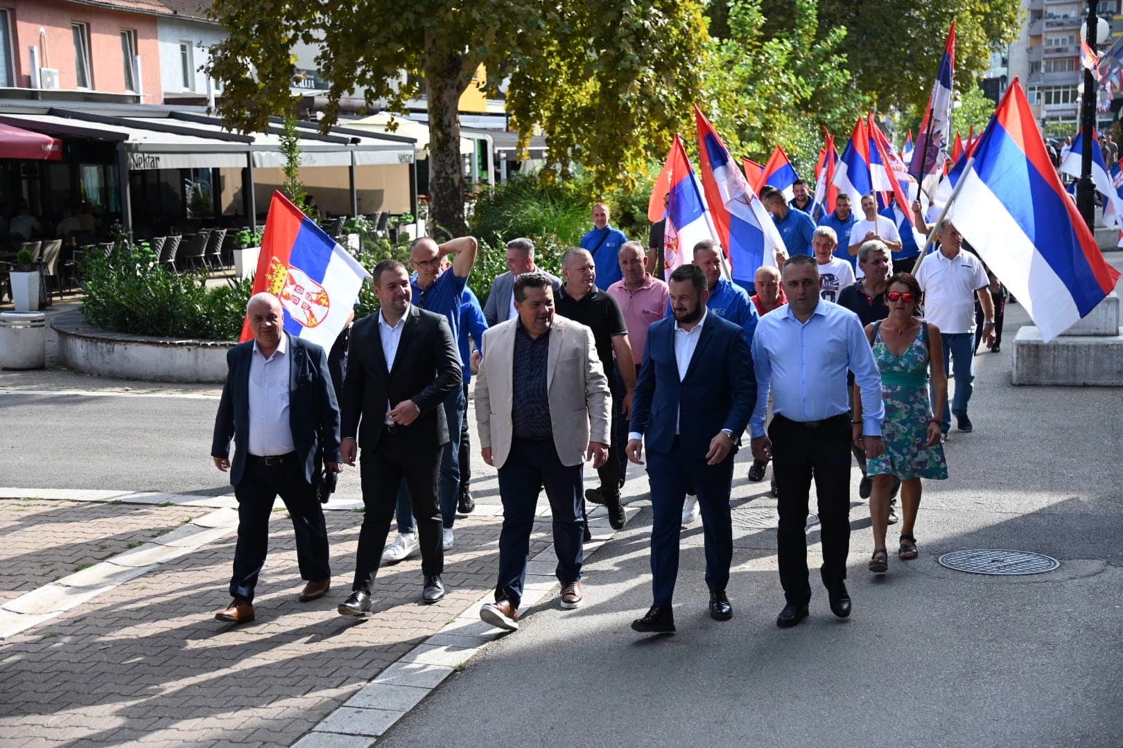 Stevandić u Bratuncu: Ovdje Marfi i Šmit imaju svog kandidata, ali mi imamo Stefana brata