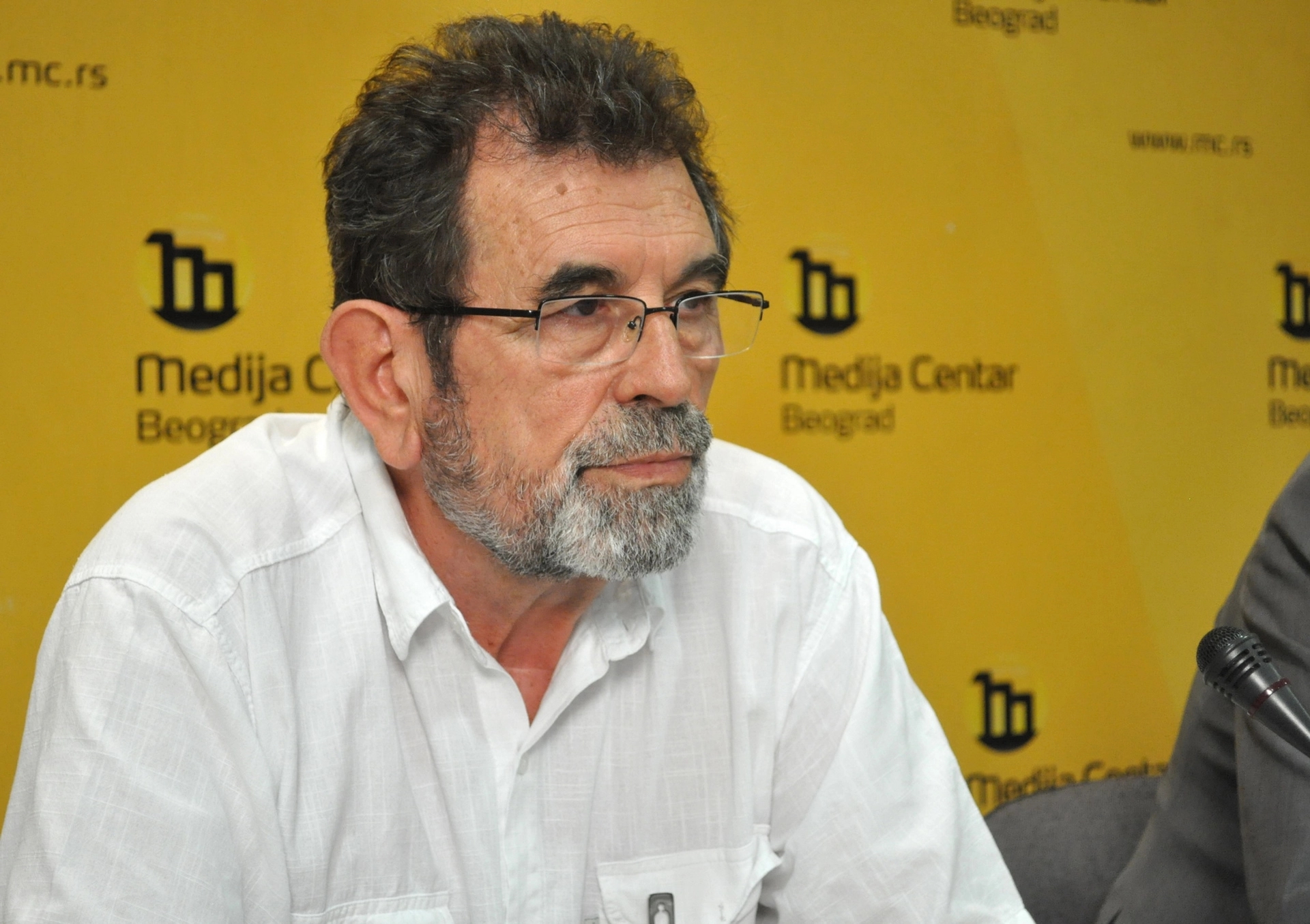 Štrbac: Još nije identifikovano 654 stradalih Srba u “Oluji”