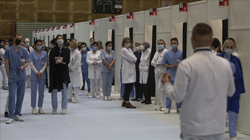 Sutra dolaze vakcine u FBiH, ali na nastavak imunizacije građani će morati još pričekati