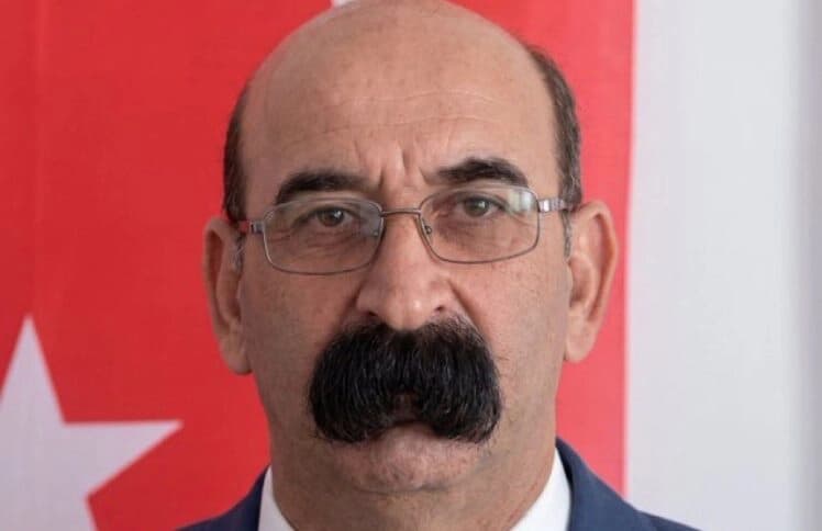 Turski političar zbog brkova postao popularan preko noći: “Sada mu niko ne može čitati sa usana”