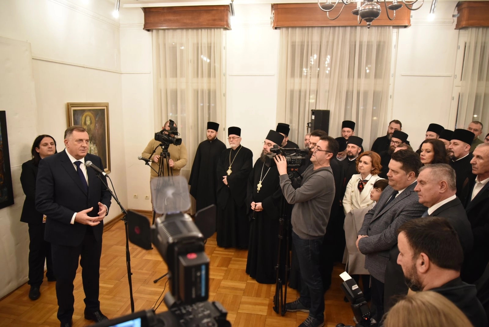 U Banjaluci otvorena izložba “Sveti Sava, Svetogorac i Hilandarac. Savremeni umetnički izraz”