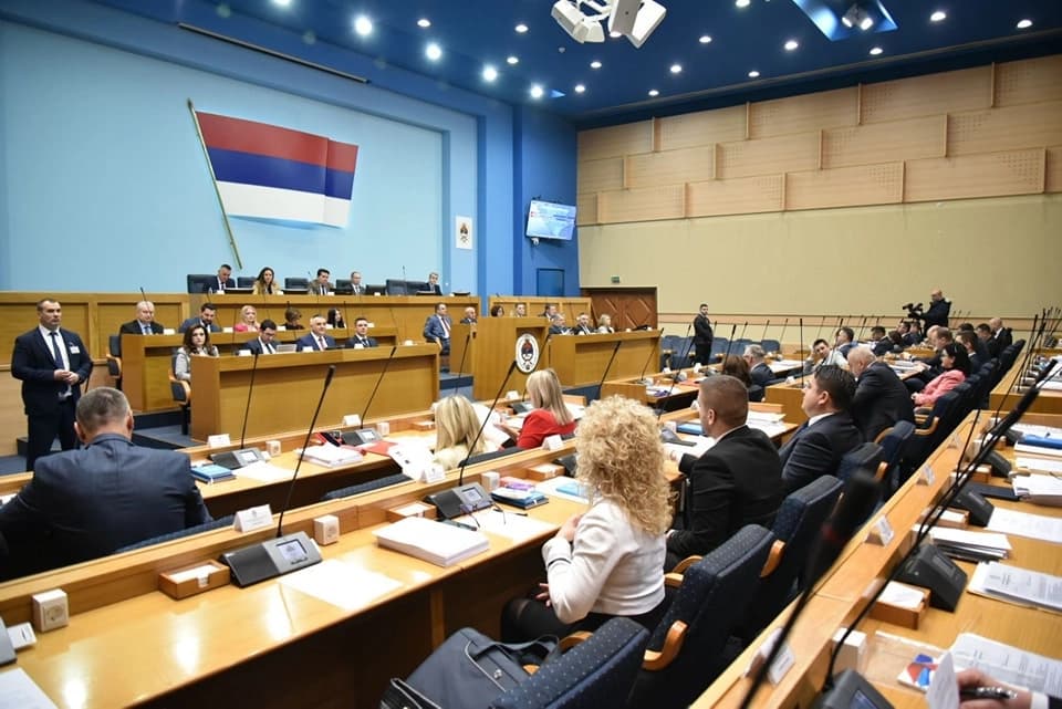 Usvojen zakon koji je napravio pravi haos u Banjaluci, sjednica se nastavlja u ponedjeljak