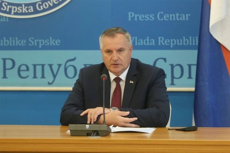 Višković: Ne znam kako je samo Satler čuo za dogovor sa Varheljijem