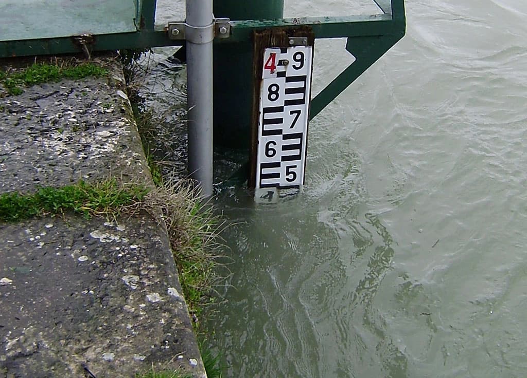 Vodostaj Une i dalje raste; Zaustavljen saobraćaj na putu Kostajnica – Kozarska Dubica