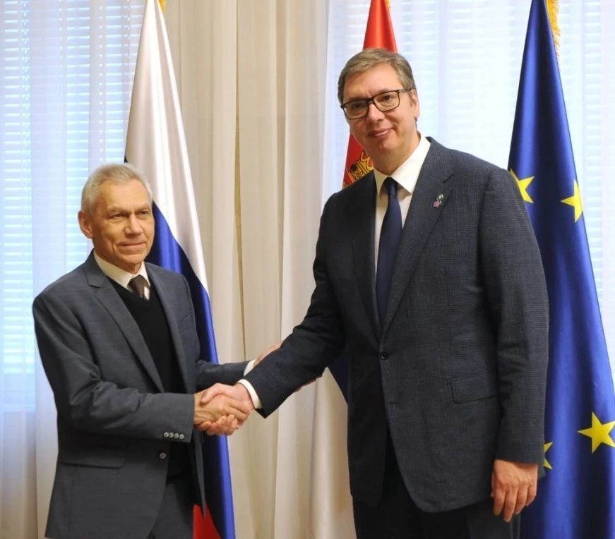 Vučić: Potezi Prištine i rezolucija o Srebrenici ne doprinose stabilnosti regiona