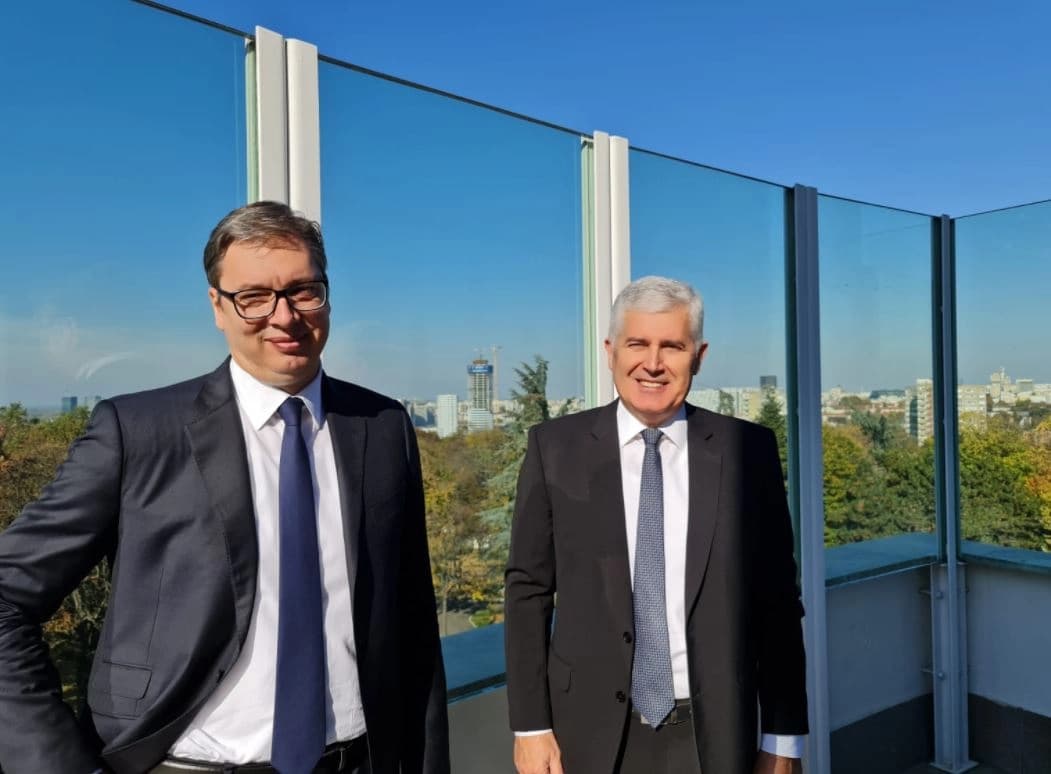 Vučić sa Čovićem: Odgovor na sve krize dogovor tri naroda u BiH