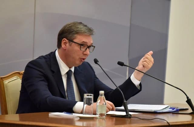 Vučić sa predstavnicima MMF “Očekivani rast BDP u Srbiji oko sedam odsto”