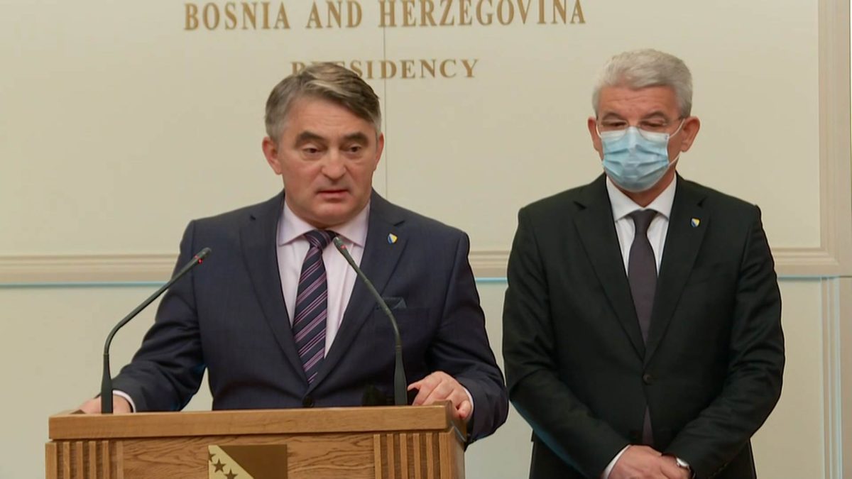 Džaferović i Komšić: Prije 29 godina građani BiH su dostojanstveno uzeli sudbinu u svoje ruke