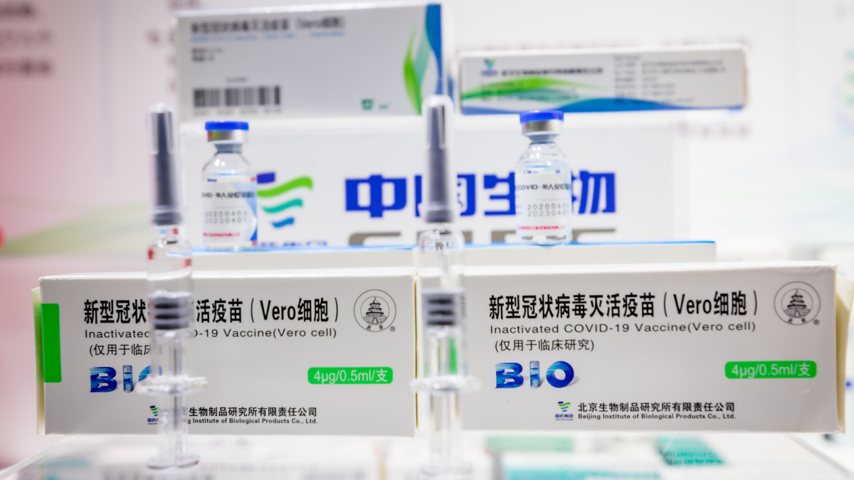 Vučić: Dogovorena proizvodnja kineske vakcine u Srbiji