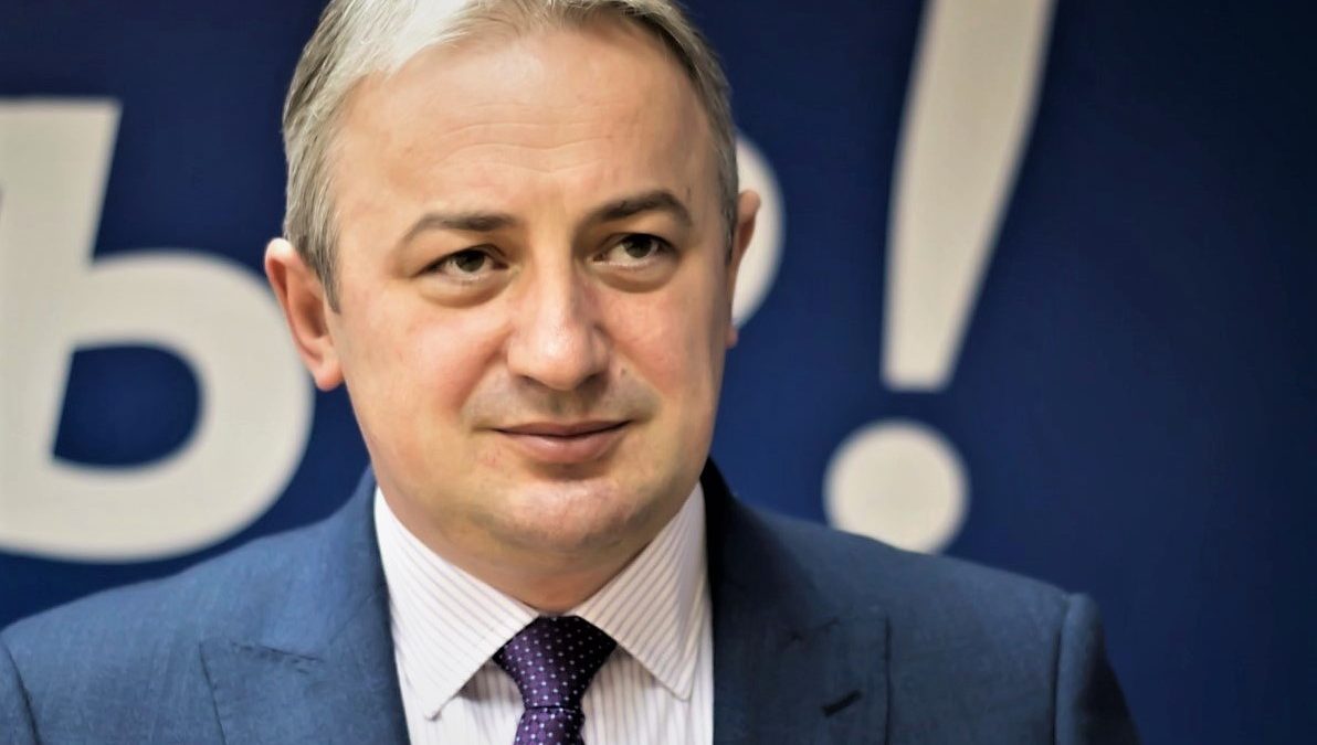 “Visokog predstavnika čuvaju SNSD, SDA i HDZ” Borenović smatra da je OHR mogao davno biti ugašen