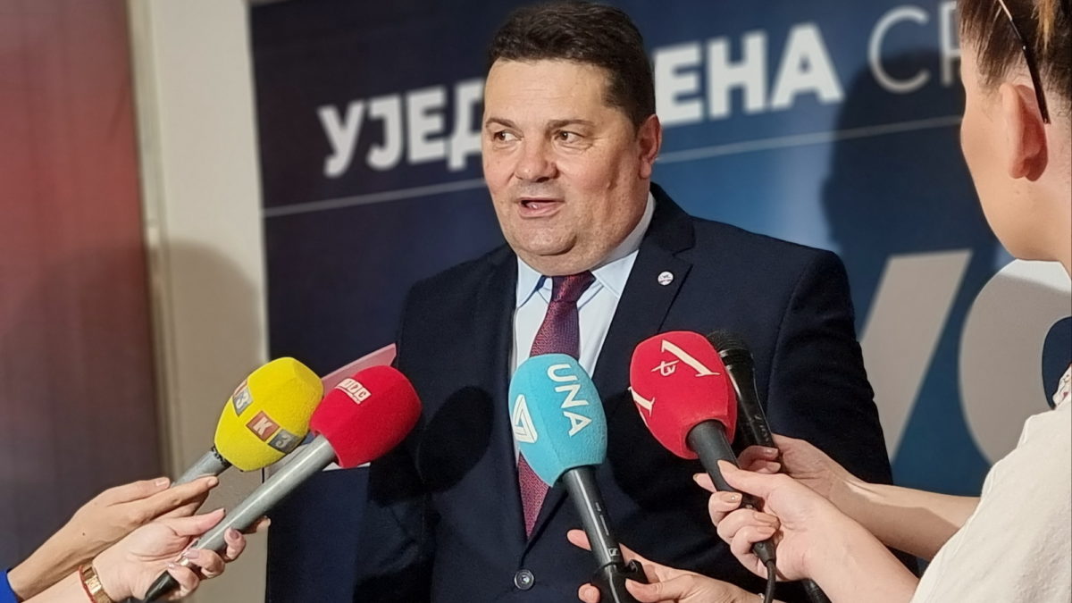 Stevandić: Postoji obaveza političara iz Republike Srpske da ne odbiju sastanak sa Putinom