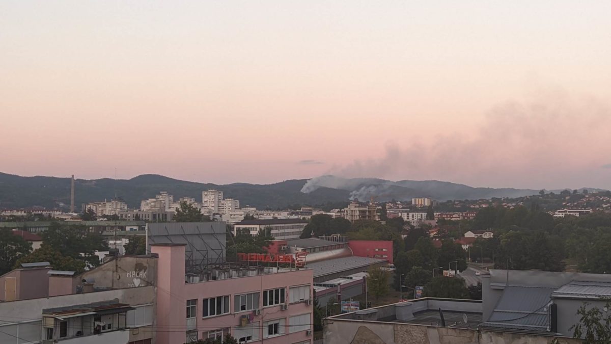 Požar na Vrbanjskim brdima i dalje aktivan